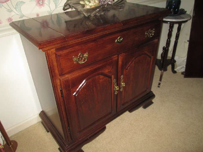 WARMING BUFFET WITH FOLD OUT TOP