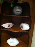Numerous...some autographed.