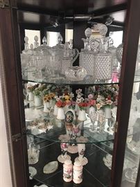 Glassware~ Fenton~ Danbury Mint 25 Piece American Flowers Series Porcelain Bisque Bells