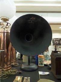 Magnavox ( lion logo) speaker horn.