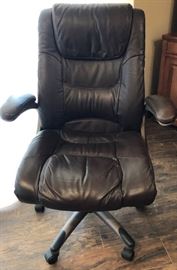 Executive Office Chair (2)