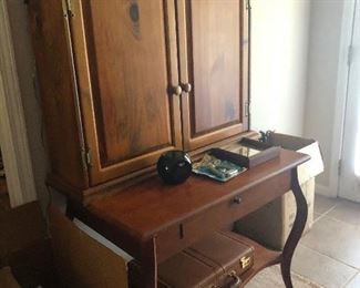 Antique plantation desk hutch