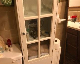 Nice narrow bathroom cabinet