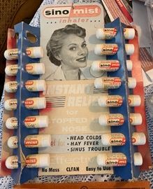 Sinomist Vintage Inhaler Display w/ product
