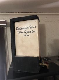 VINTAGE LIPPINCOTT TILTING SYRUP JAR DISPENSER NO 200 STONEWARE FOUNTAIN