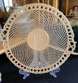 Belleek Twig Cake Plate D1282 Weave	11in	