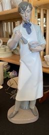 Lladro 6273 Pharmacist	