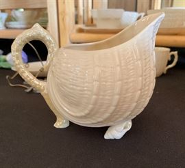 Belleek Neptune Creamer Yellow	 