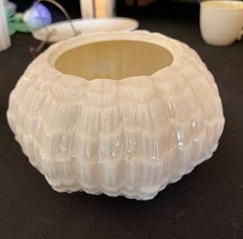 Belleek Tridacna Sugar Black mark	