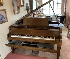 J&C Fischer Baby Grand  Ampico Player Piano	 39x60x67in	HxWxD