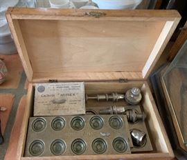 Antique Pharmacy Pill Cachet Die Kit	