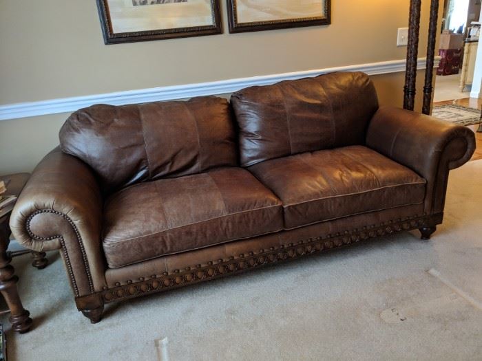 Bassett leather sofa 
