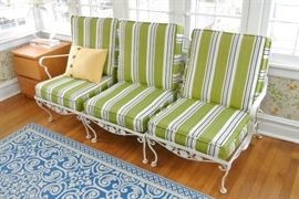 REALLY REALLY nice Patio set, Recovered 2 years ago and CLEAN $150