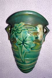 Roseville Pottery "Luffa" Wall Pocket