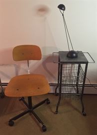 Kevi desk chair, metal stand on wheels, Stefano Cevoli lamp (Italy)