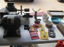 Bench Grinder & Vice