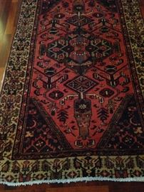 Persian Hamedan  rug - 4 feet 6 inches x 6 feet 6 inches