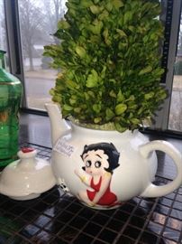 Betty Boop teapot