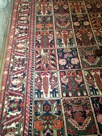 Wonderful Persian Baktiari  rug - 4 feet 10 inches x 10 feet 4 inches