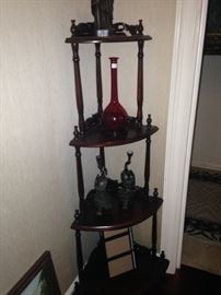 Four level corner shelf