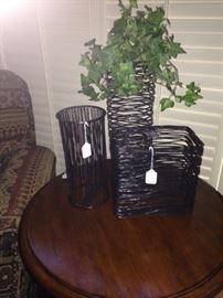 Variety of black wired decorative pieces (Many are available.)