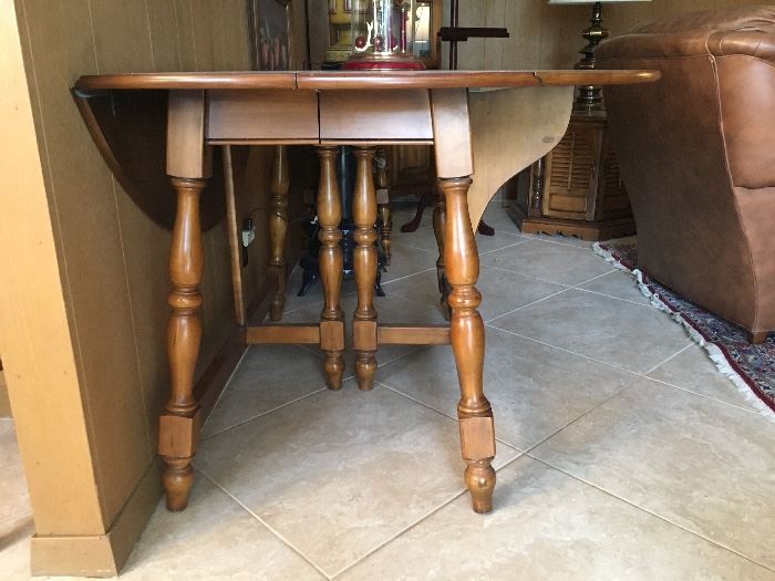 Detail: solid rock maple butterfly drop leaf table