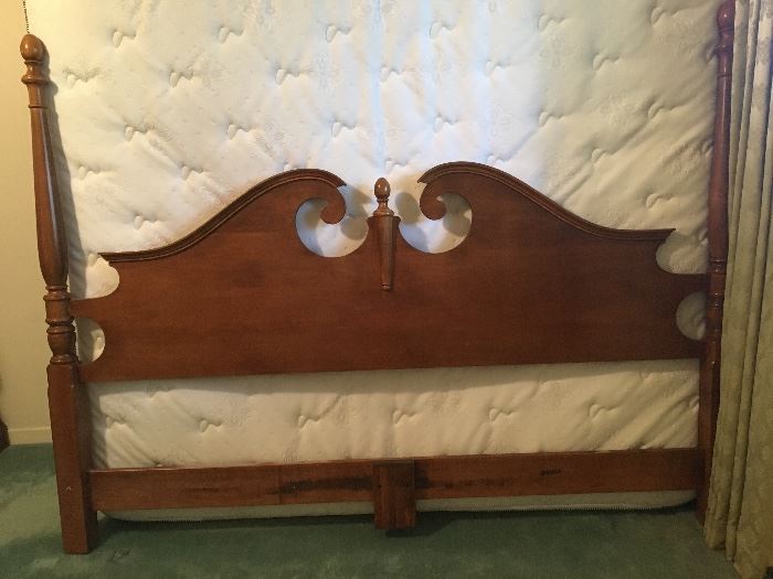 Heywood Wakefield king size headboard, comes with attaching metal frame