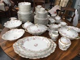 Haviland Limoges - over 100 pieces