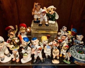 1950s & 60s baseball figurines