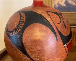 Mexico art pottery vase