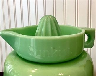 McKee Glass Co. Sunkist Jadeite jadite reamer / juicer