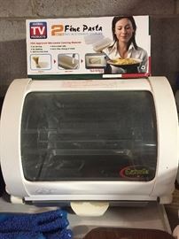 George Forman Roaster & Microwave Pasta Cookers