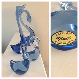 Hand Blown Vinci Art Glass Swan Figurines 