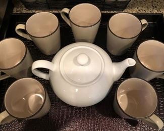 Coffee Mugs                                                                                   Teapot