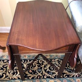 1790 Pembroke Cross Stretcher Drop Leaf Table Original Thomas Burling Cabinet & Chair Maker N0. 36 Beekman St New York with original label