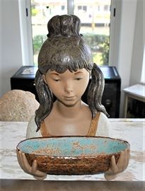 Rare 2 piece Lladro "Girl with Pigtails"