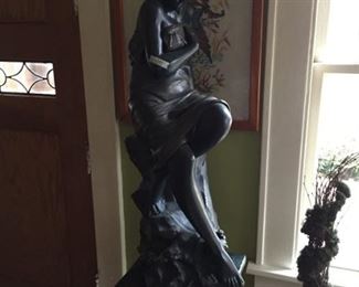 Statue