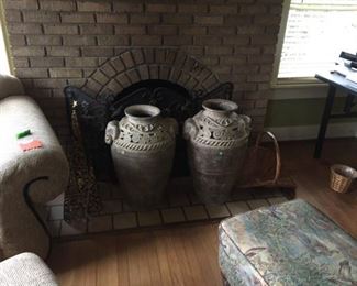 Urns
