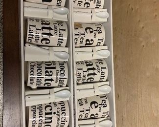 latte cups