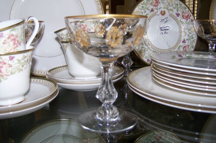 Set of 12 beautiful goblets