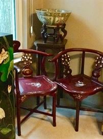 Mother of Pearl inlay Asian chairs, lacquered heron themed stand, Large export famile rose bowl