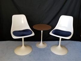 Pair of vintage, mid-century modern Tulip Swivel Chairs with Side Table. Furniture of the future from the past! Acrylic/fiberglass tulip chairs with attached blue velvet/felt cushions, and metal bases. Table has metal base and wood top/surface. Seat to ground approximately 17". Seat to top approximately 15 ". Overall height is 32". Seat width is approximately 18". Side table diameter is 18" and height is 20".
***REMOVAL DAY FOR THIS ITEM IS THURSDAY, MARCH 14th FROM 10:00 A.M to 2:00 P.M ONLY. PLEASE BE SURE TO READ INFORMATION LOT "0" FOR SPECIAL REMOVAL INSTRUCTIONS ON THIS ITEM***