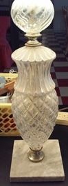 big pretty crystal glass lamp. lights up