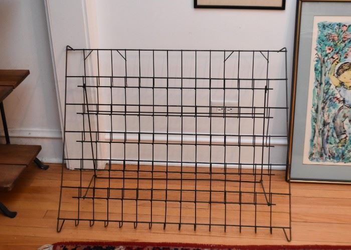 Vintage Collapsible Wire Magazine Rack