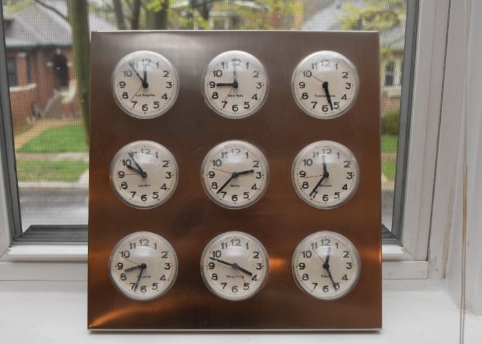 World Cities Time Clocks / Wall Hanging