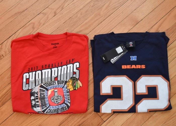 Sports T-shirts / Tees (Chicago Blackhawks & Bears)