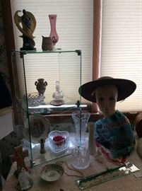 Women’s accessories