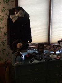 Women’s accessories