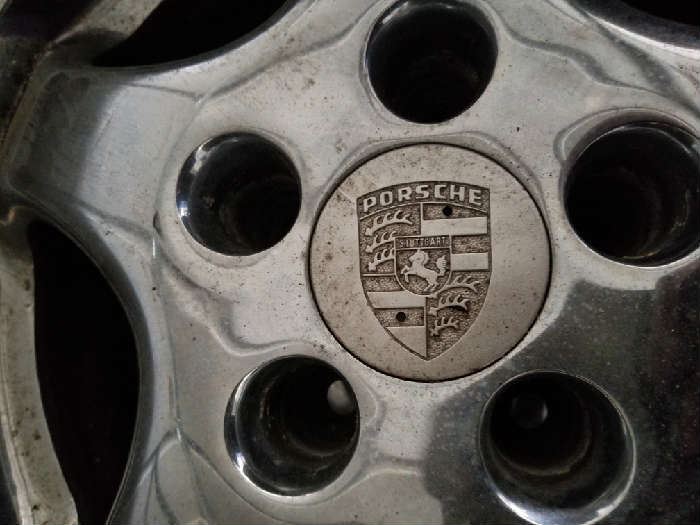 Porsche tires
