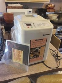 Breadman bread machine BRAND NEW